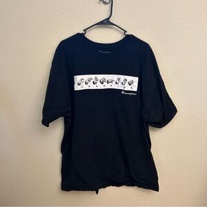 Men’s 2XL black Champion t-shirt, oversized baggy fit for men who wear LARGE